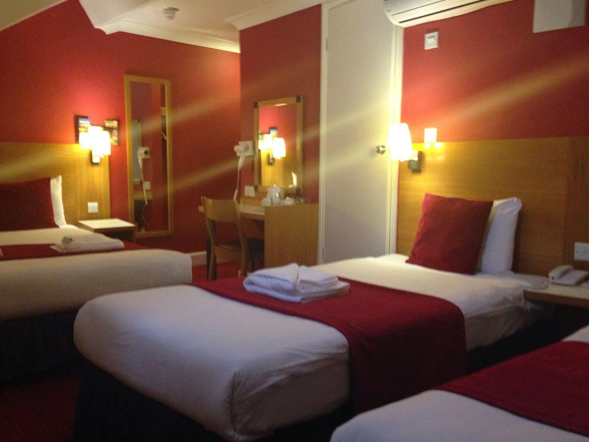 Comfort Inn London - Westminster Εξωτερικό φωτογραφία